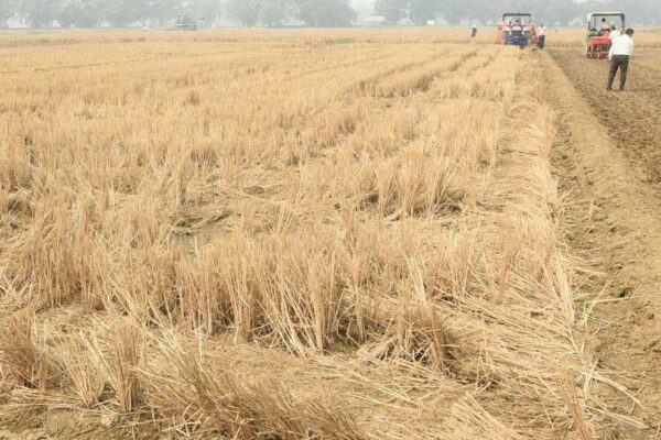 फसल अवशेष जलाने के प्रबंधन के मुद्दों पर बैठक