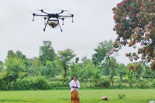 ड्रोन (Drone) उड़ा कर भगवती को मिली पहचान