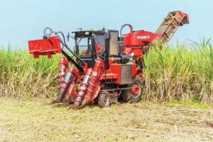 गन्ना हार्वेस्टर (Sugarcane Harvester)