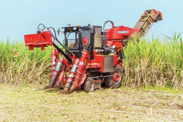 गन्ना कटाई यंत्र गन्ना हार्वेस्टर (Sugarcane Harvester) और उस की उपयोगिता