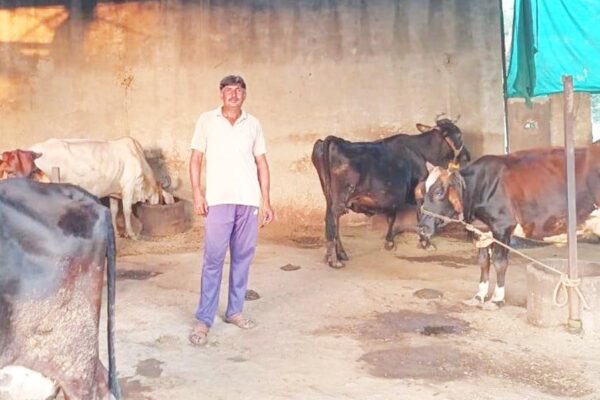 खेती के साथ गौपालन: आत्‍मनिर्भर बने किसान निर्मल